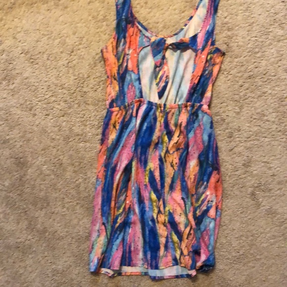 Dress - Picture 3 of 4